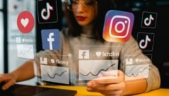 social_media_full_hd